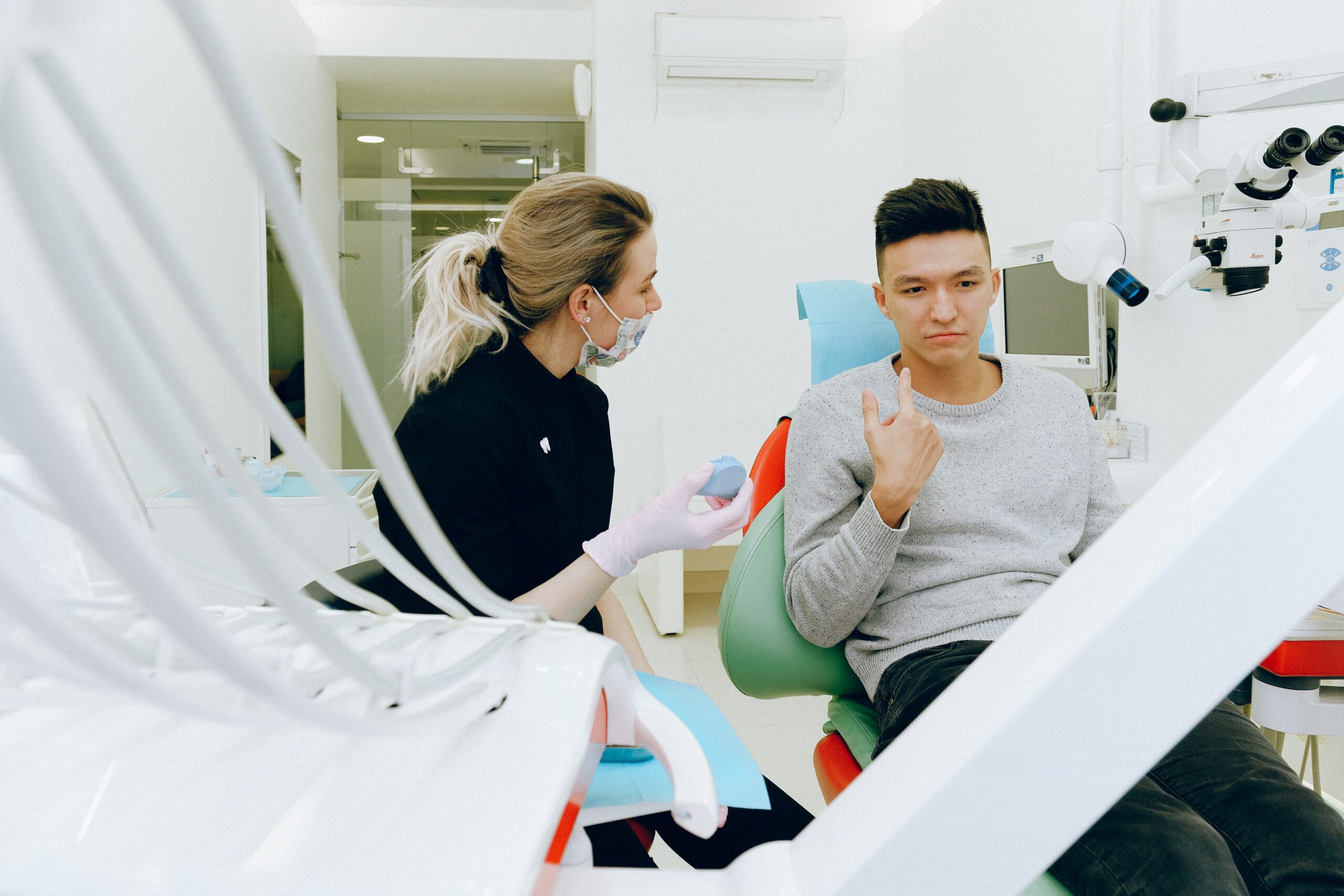 Beratungsgespräch für Zahnsanierung